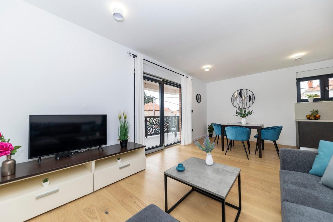 Apartment Marianne , Parking Free , 2 Bedroom & 2 Bathroom , Modern & Cozy Zadar Exterior foto