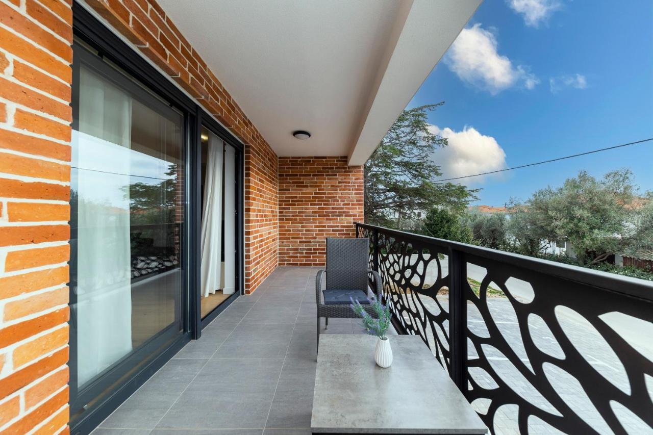 Apartment Marianne , Parking Free , 2 Bedroom & 2 Bathroom , Modern & Cozy Zadar Exterior foto