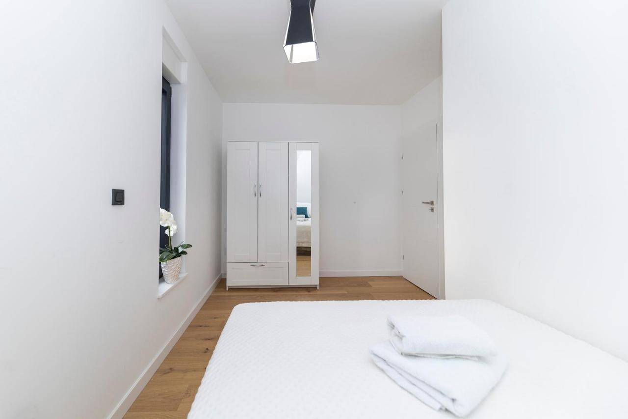 Apartment Marianne , Parking Free , 2 Bedroom & 2 Bathroom , Modern & Cozy Zadar Exterior foto